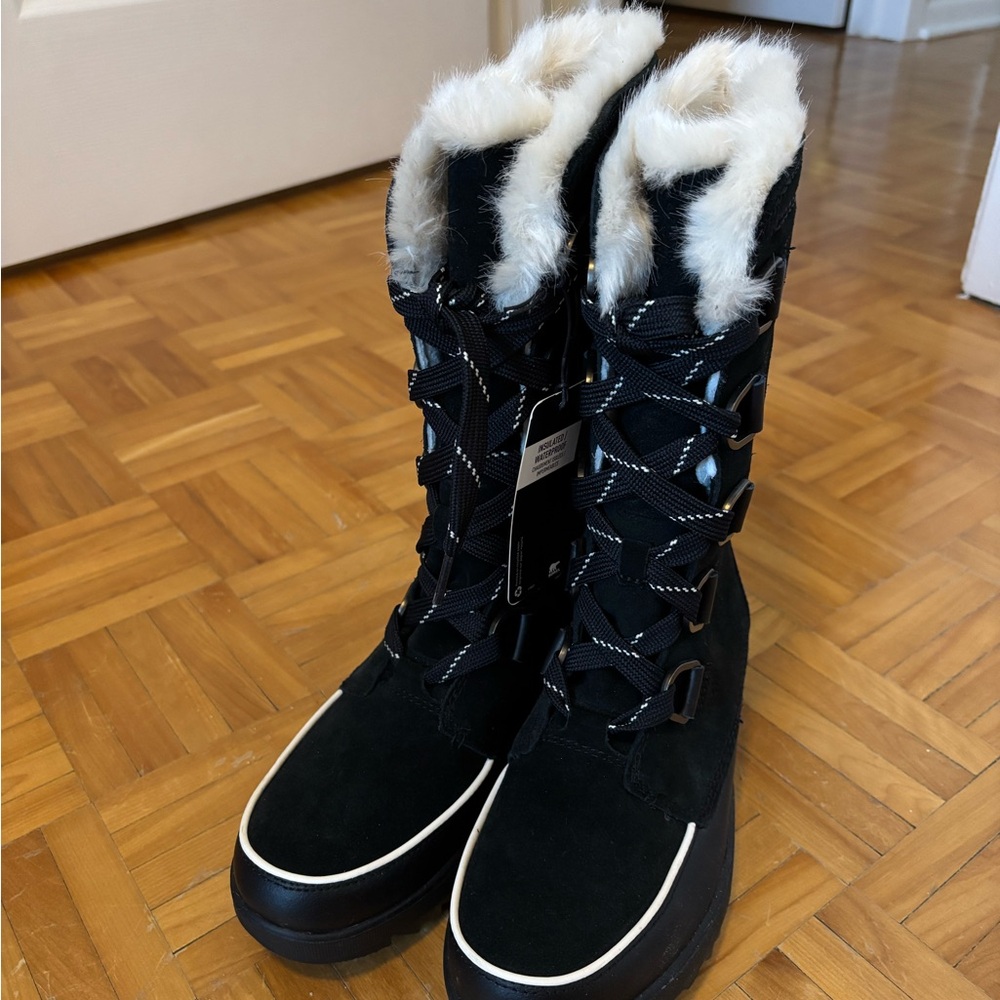 BNWT Sorel Black Leather Snow Boots - Picture 9 of 13
